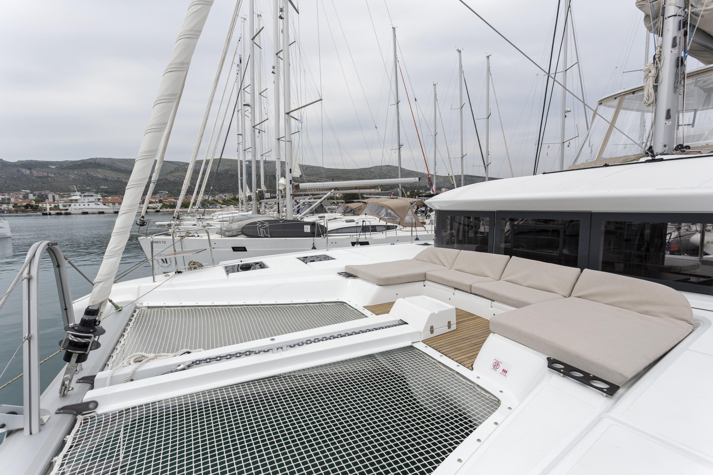 Photo #8 - Lagoon 50 - 6 + 2 cab. (Sunshine) en Trogir - 62108