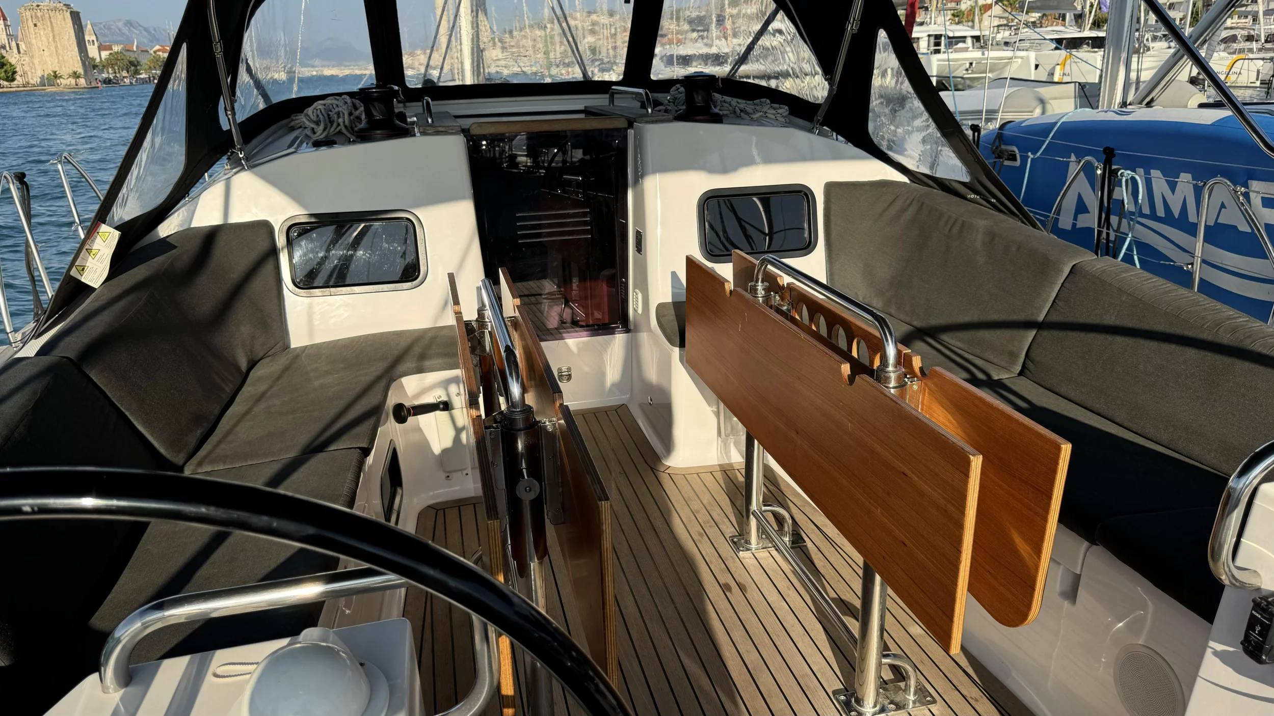 Elan Impression 45.1 (Ziggy)  - 5