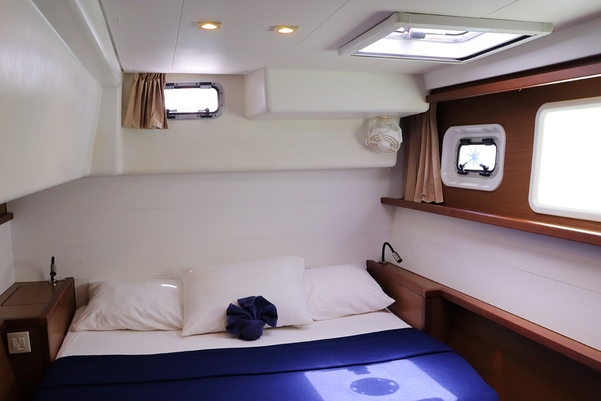 Photo #25 - Lagoon 450 F - 4 + 2 cab. (Tramontane) in Nanny Cay - 44073