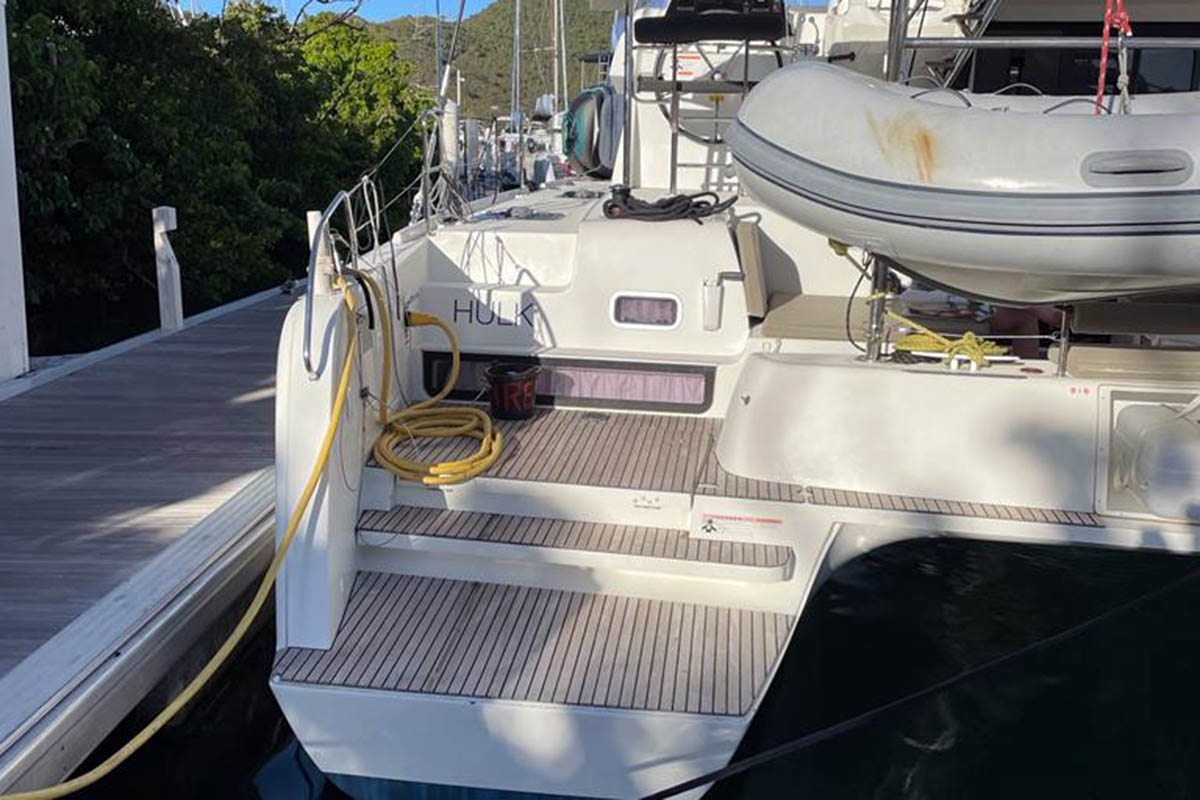 Photo #4 - Lagoon 42 - 4 + 2 cab. (Hulk) en Nanny Cay - 44077