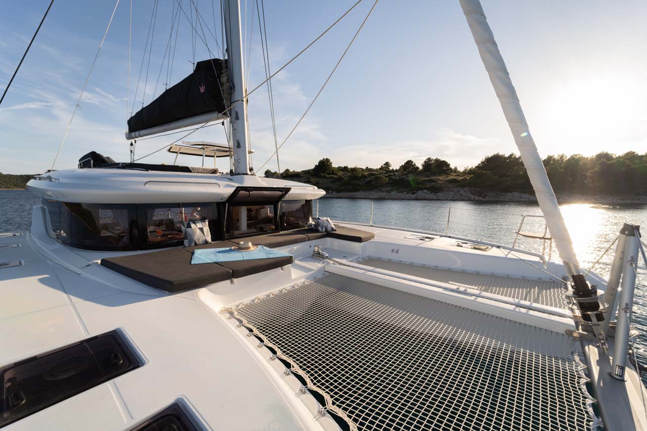 Lagoon 43 - 4 + 2 cab. — photo 15