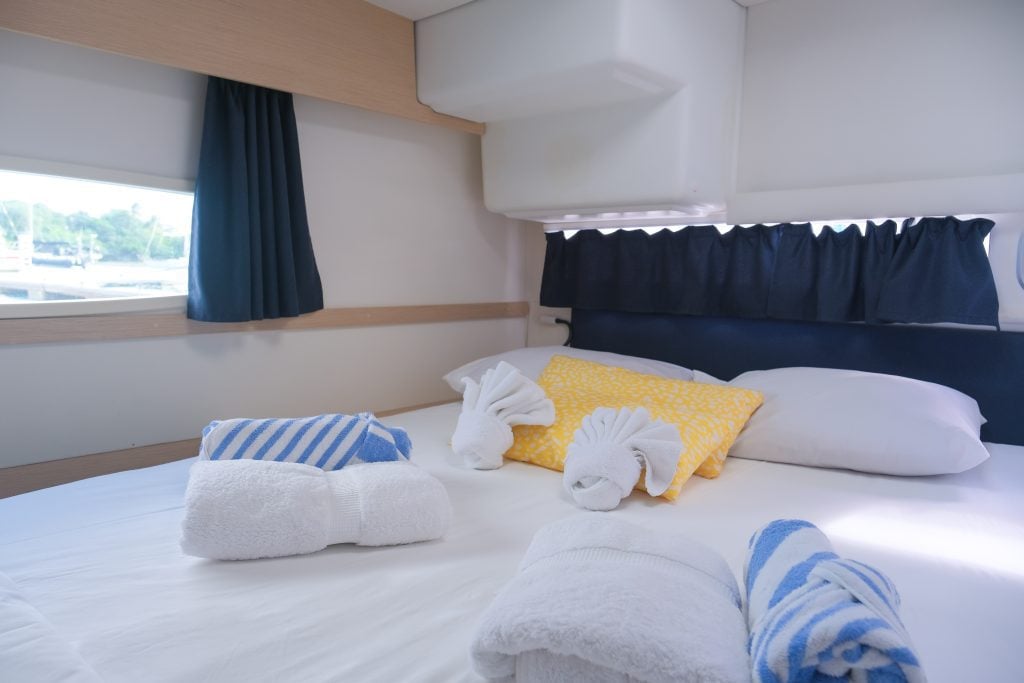 Photo #19 - Helia 44 - 5 cab. (Altair) in Blue Lagoon - 63165
