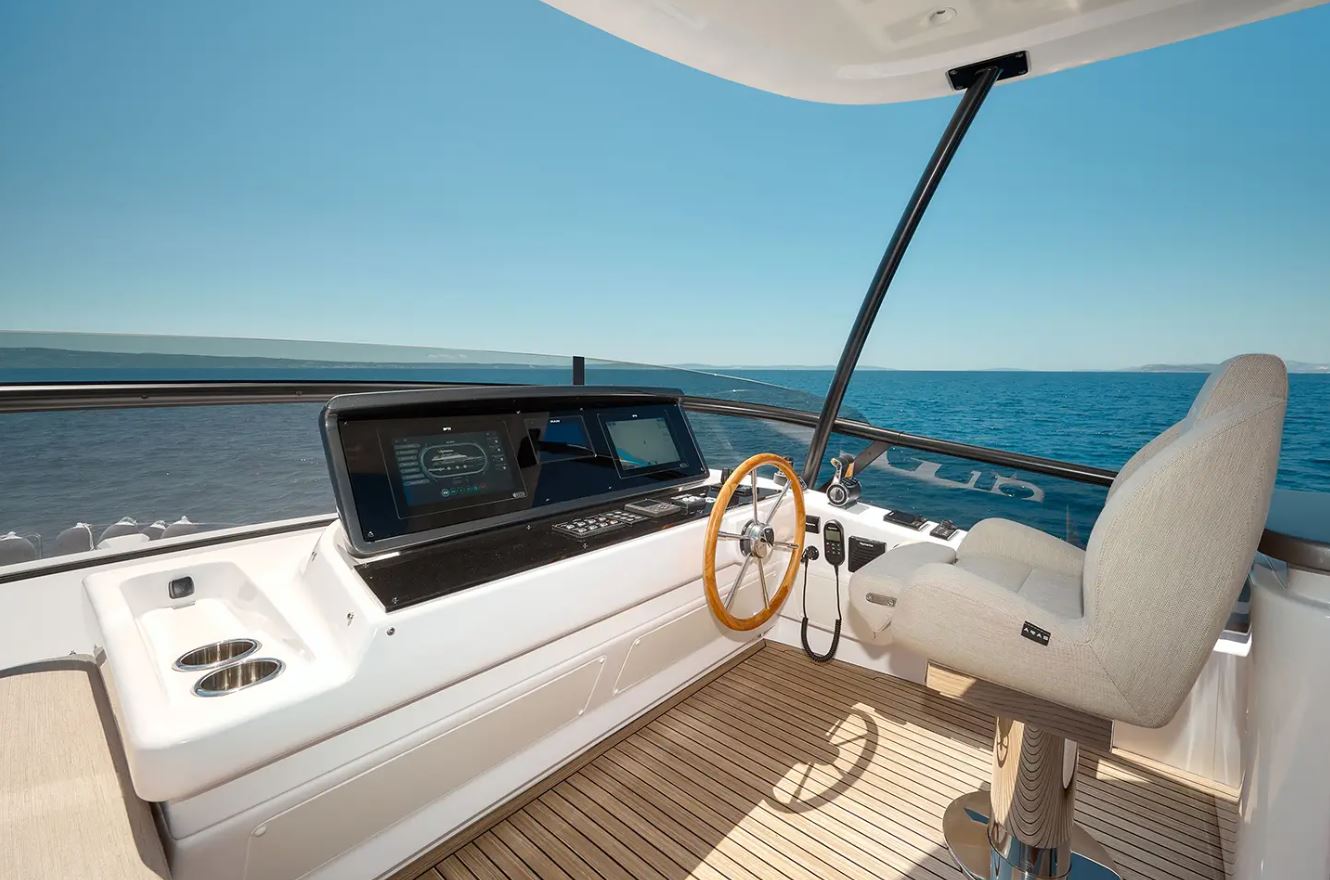 Azimut Magellano 60 — photo 9