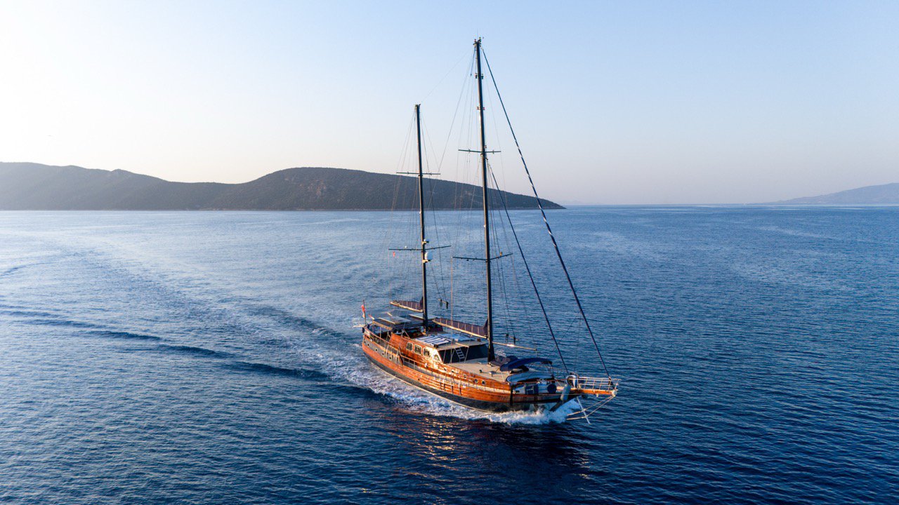 Photo #1 - Capricorn 1 (Capricorn 1) en Lavrion - 63725