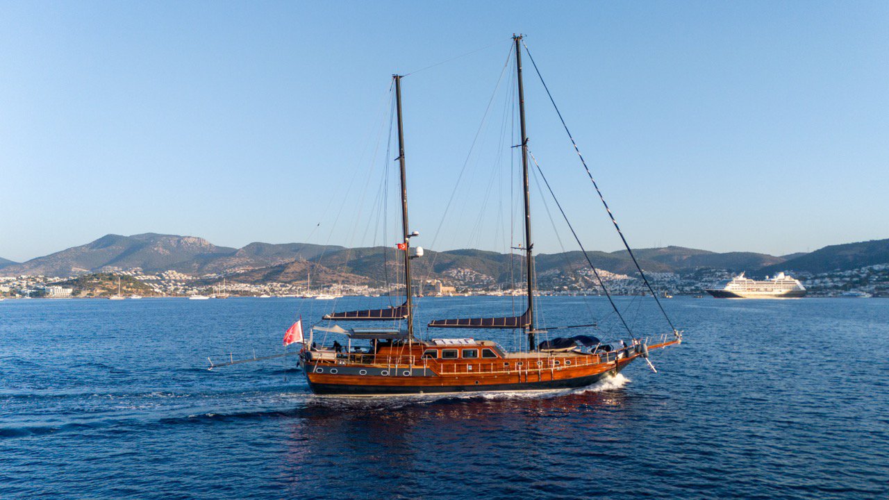 Photo #2 - Capricorn 1 (Capricorn 1) en Lavrion - 63725