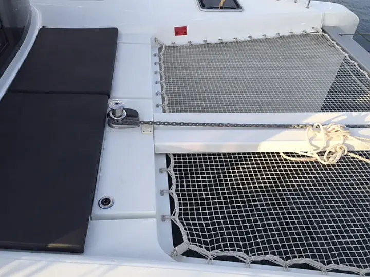 Photo #3 - Lagoon 40 - 4 + 2 cab (Andromeda) in Athen - 63949