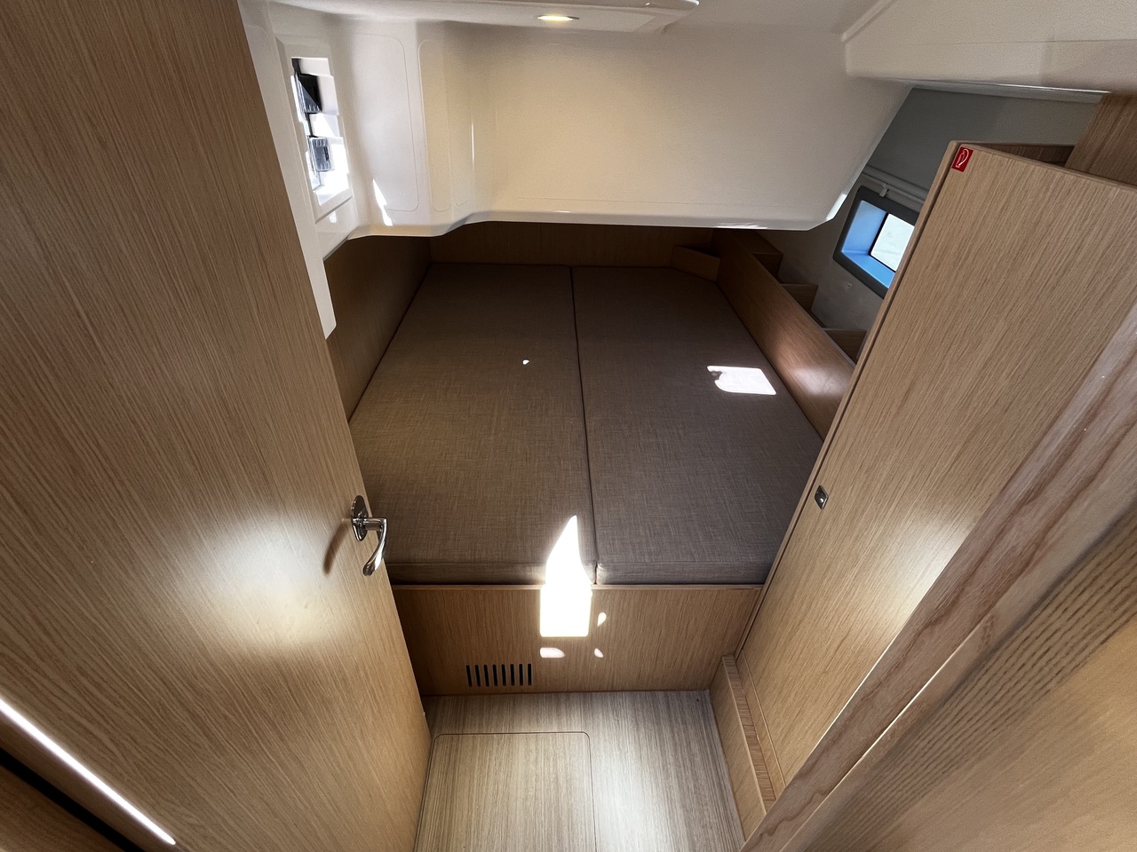 Photo #7 - Bavaria C38 (Babe) en La Rochelle - 63262