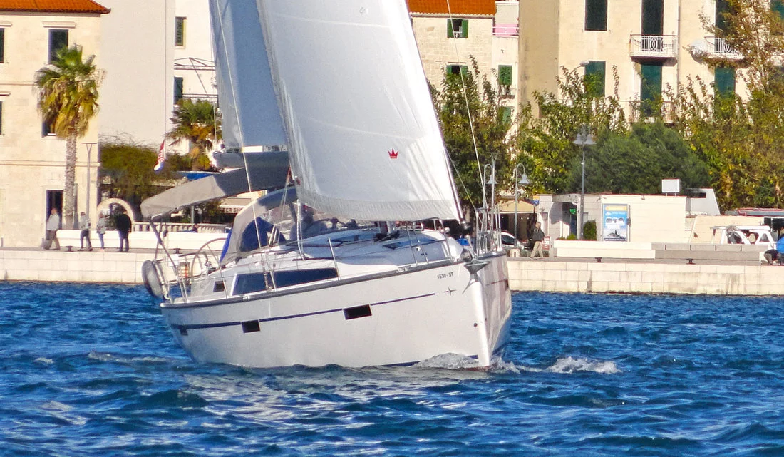 Bavaria Cruiser 37 - 3 cab. (Lirica)  - 4
