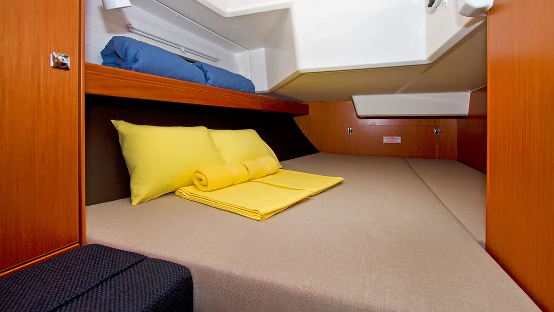 Bavaria Cruiser 37 - 3 cab. (Lirica)  - 15