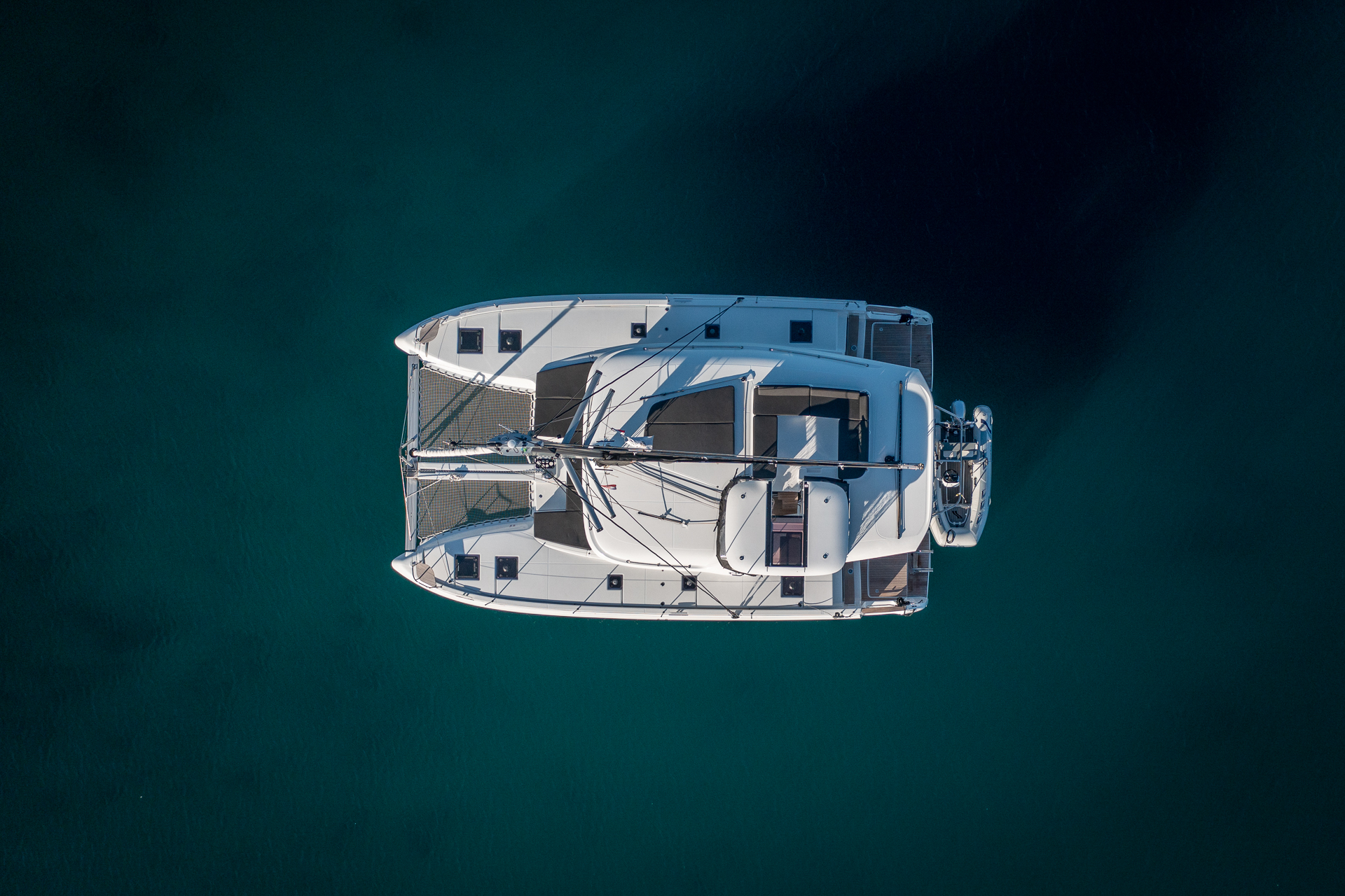 Lagoon 43 - 4 + 1 cab. — photo 3
