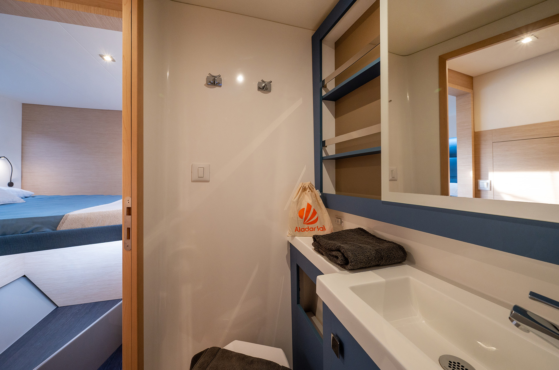 Fountaine Pajot Tanna 47 - 5 + 1 cab. — photo 2