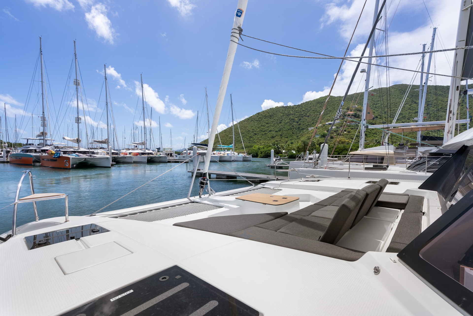 Fountaine Pajot FP 44 Maestro - 3 cab. — photo 11