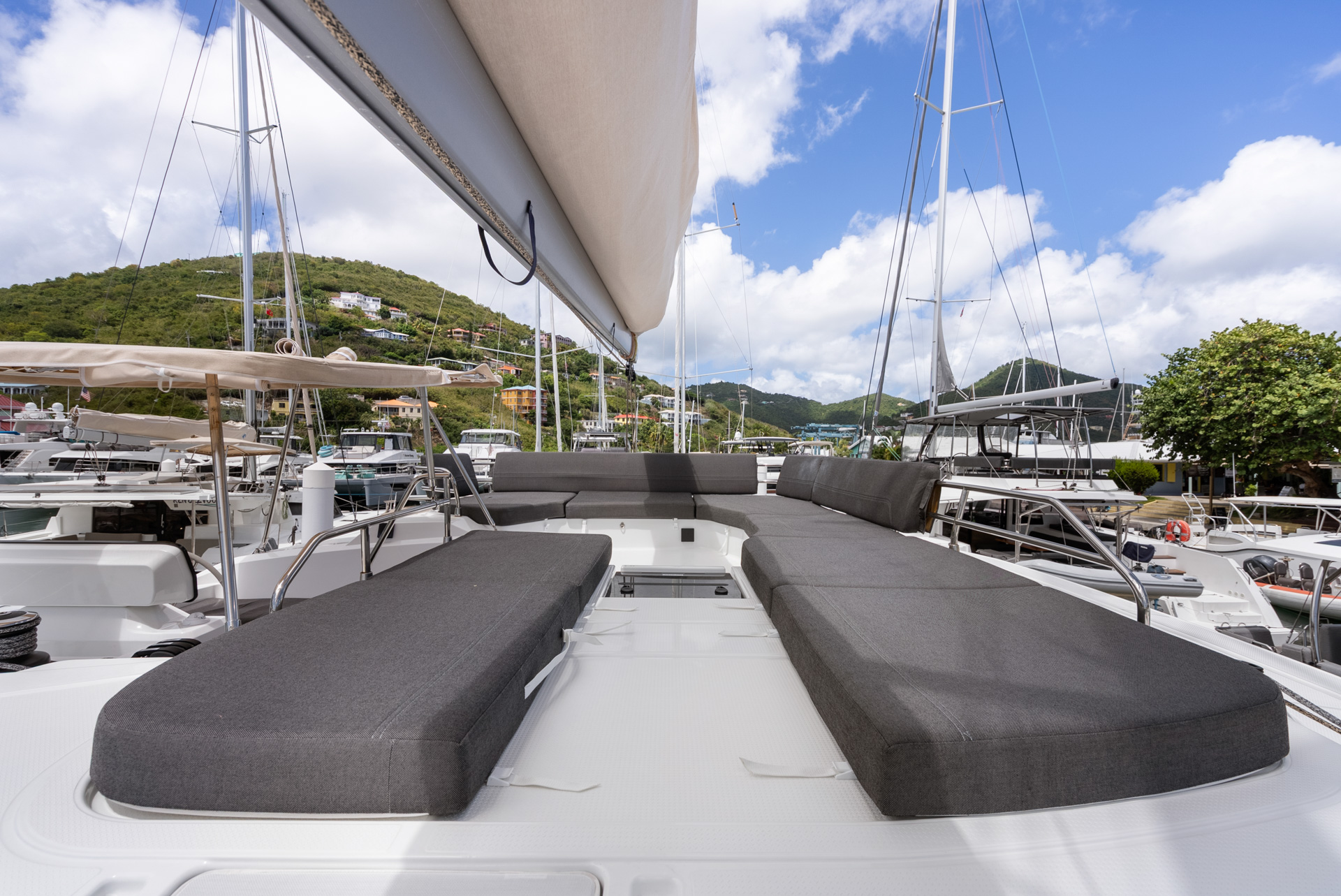 Fountaine Pajot FP 44 Maestro - 3 cab. — photo 12