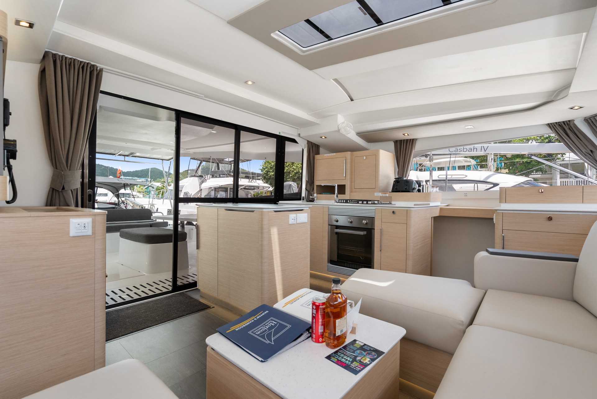 Fountaine Pajot FP 44 Maestro - 3 cab. — photo 17
