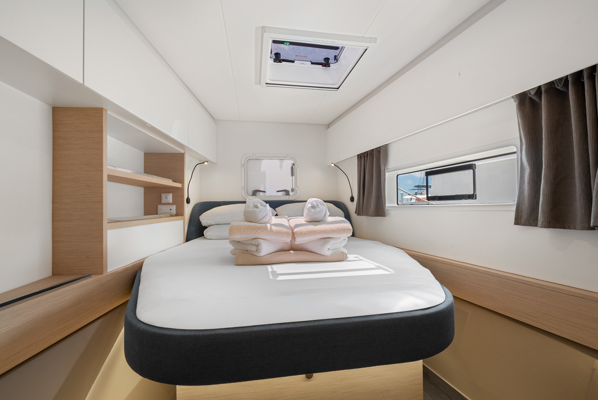 Fountaine Pajot FP 44 Maestro - 3 cab. — photo 19