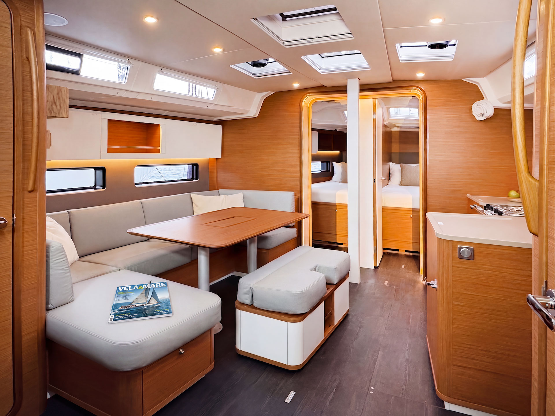 Dufour 41 - 4 cab. — photo 4