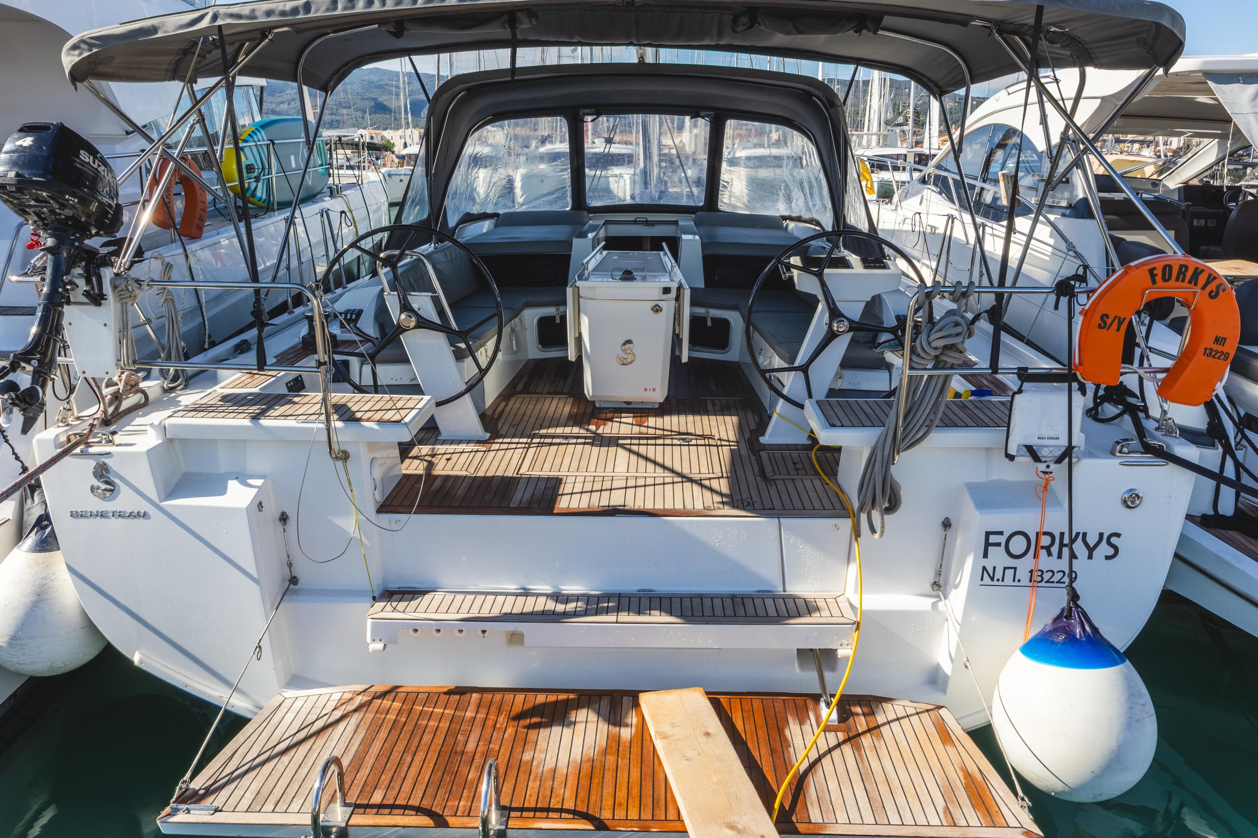 Photo #3 - Oceanis 51.1 - 5 + 1 cab. (Forkys) en Lefkada - 63376