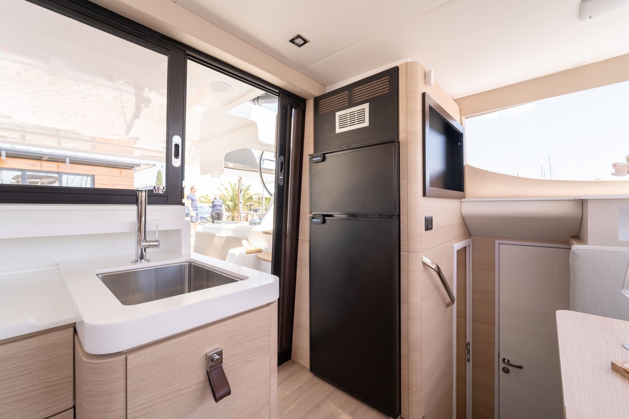 Aventura 37 - 3 cab. — photo 26