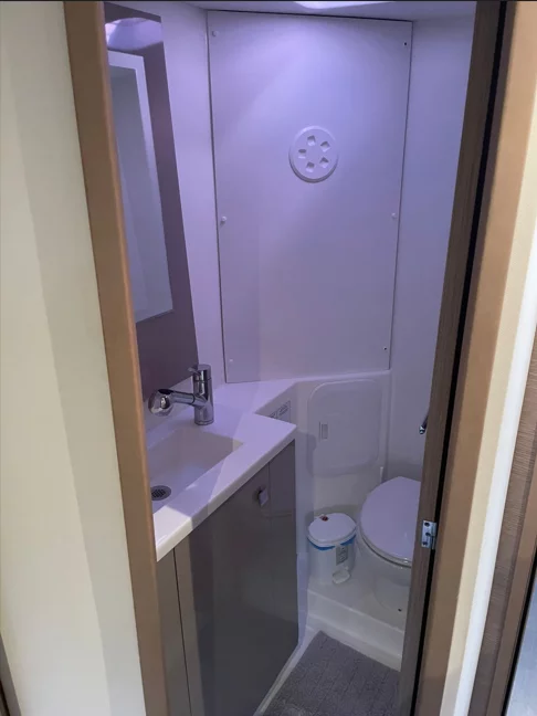 Fountaine Pajot Isla 40 - 4 + 1 cab. (Kebitree)  - 9