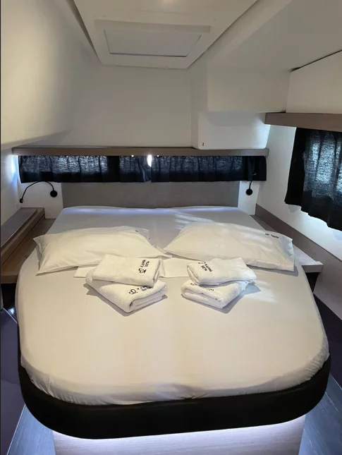 Fountaine Pajot Isla 40 - 4 + 1 cab. (Kebitree)  - 11