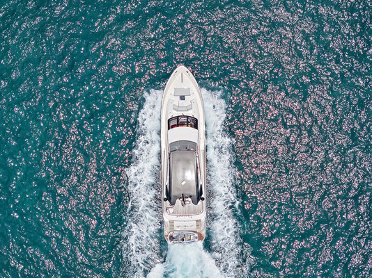 Marquis 720 Flybridge — photo 5