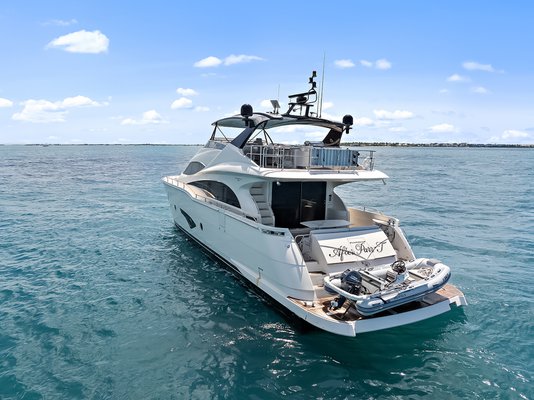 Marquis 720 Flybridge — photo 6