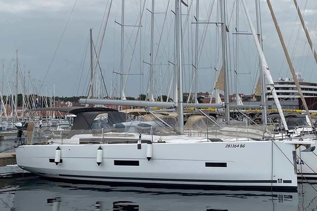 Photo #1 - Dufour 430 (Karla) en Split - 63705