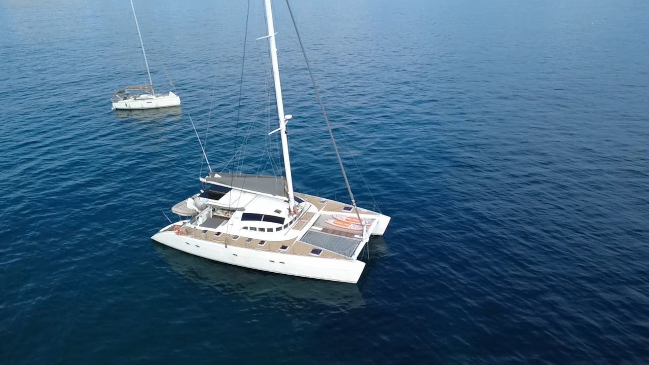 Lagoon 570 — photo 12
