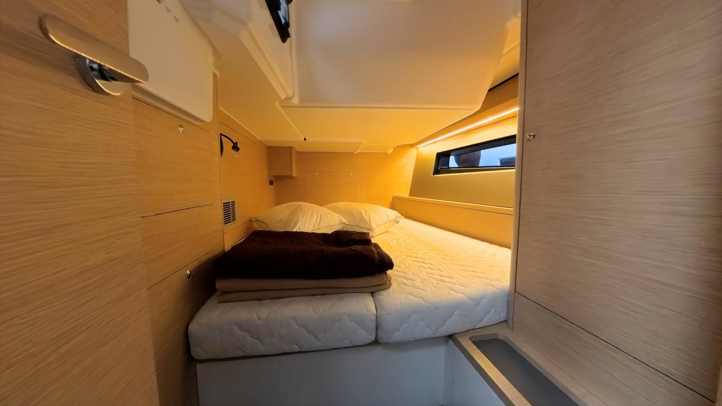 Dufour 44 - 3 cab. — photo 12