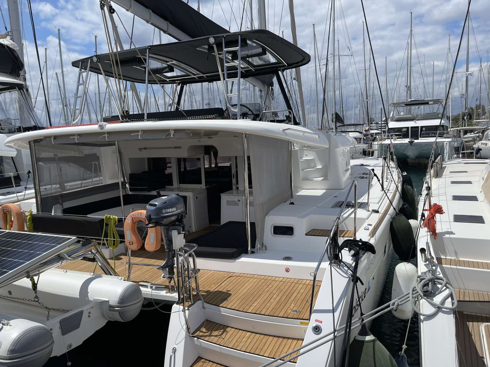 Lagoon 450 F - 4 + 2 cab. — photo 2