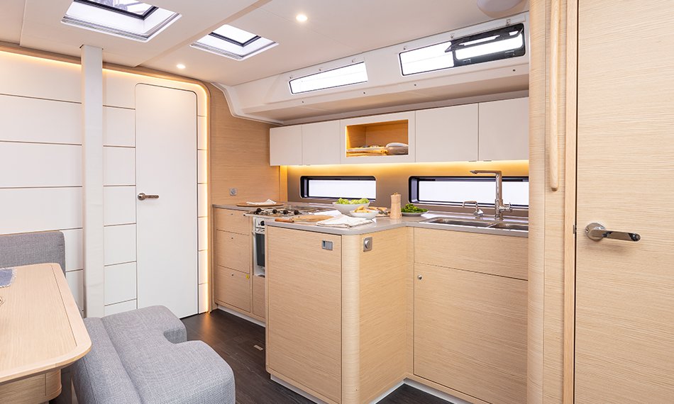Dufour 41 - 3 cab. — photo 6