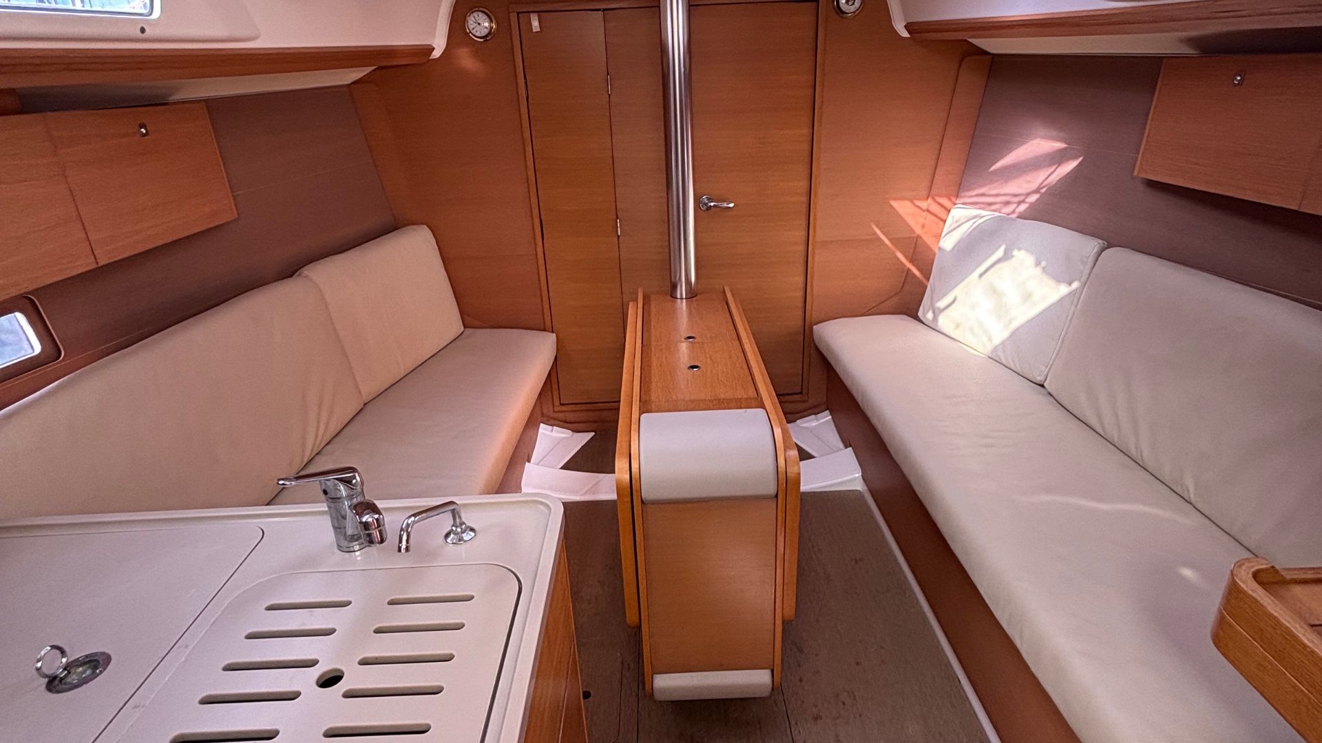 Dufour 310 GL — photo 6