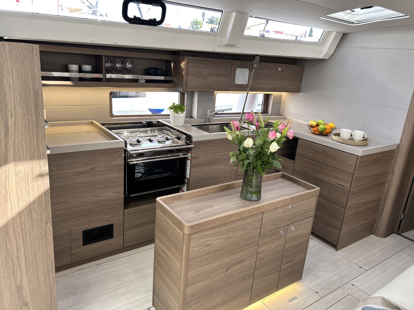 Photo #11 - Oceanis 52 - 6. cab. (B-52) in Split - 63848