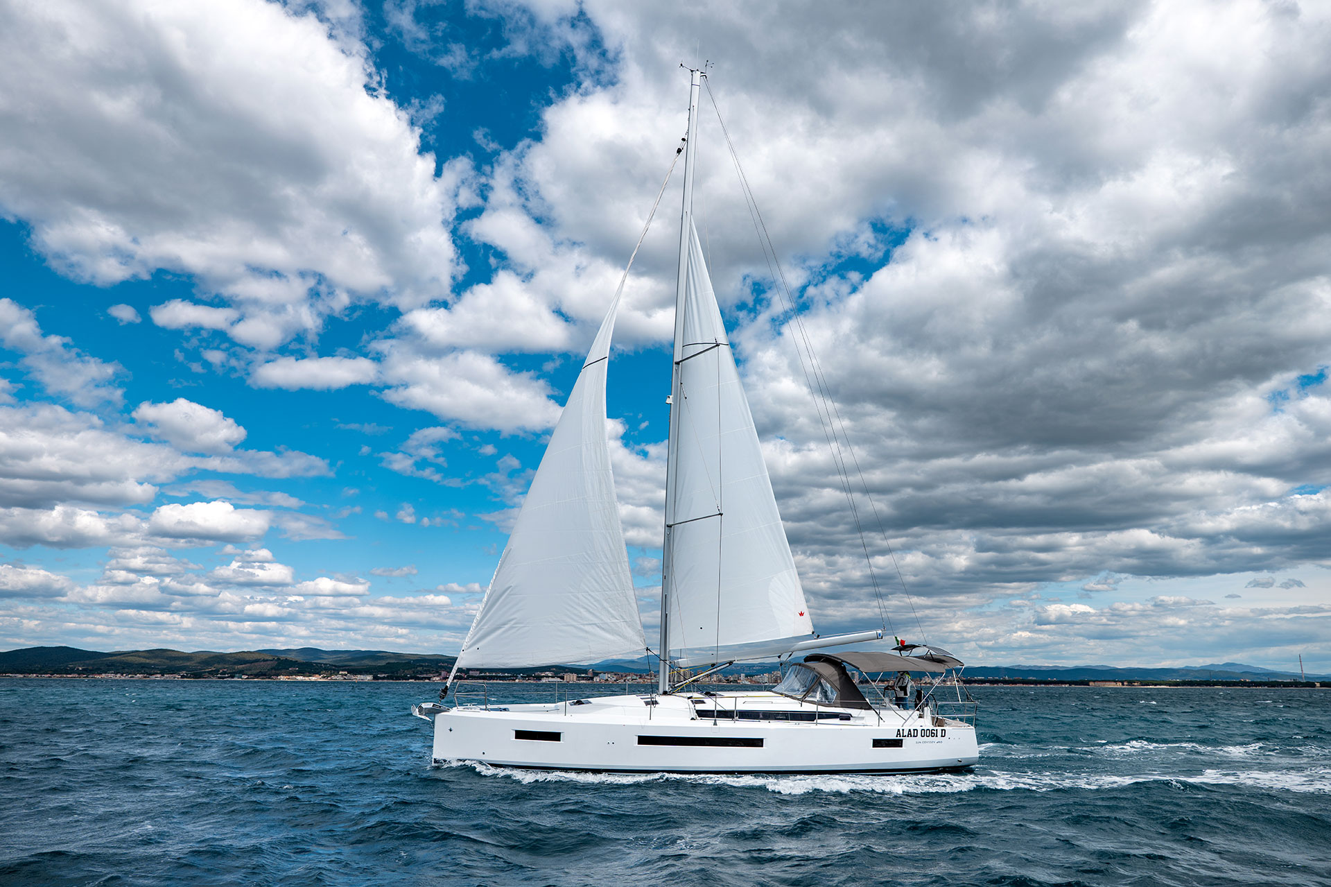Sun Odyssey 490 - 5 + 1 cab. — photo 5