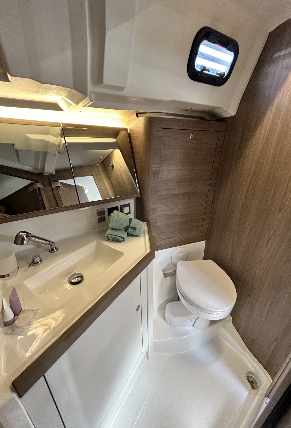 Oceanis 47 - 5 cab. — photo 23