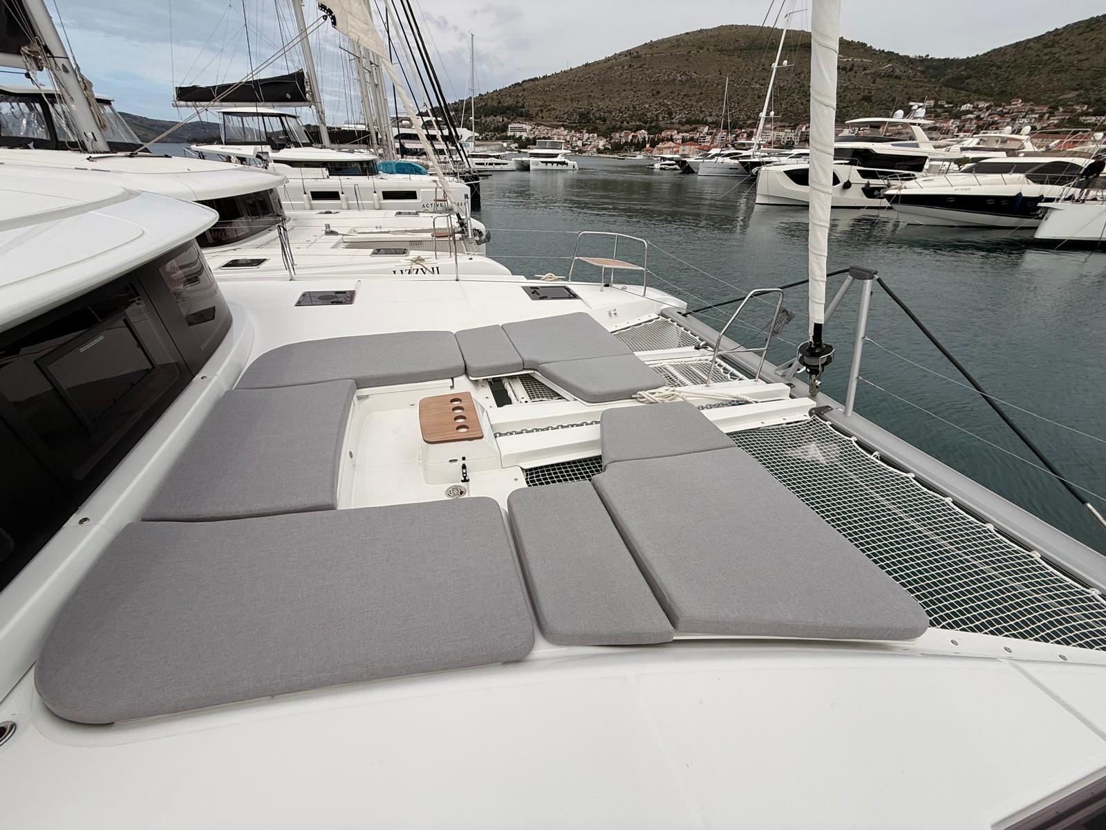 Lagoon 46 - 4 + 2 cab. — photo 7