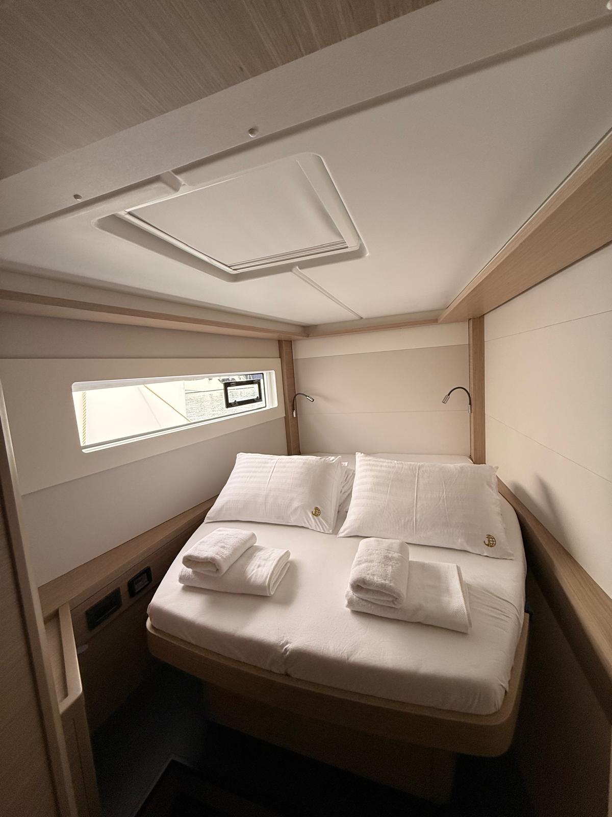 Lagoon 46 - 4 + 2 cab. — photo 17