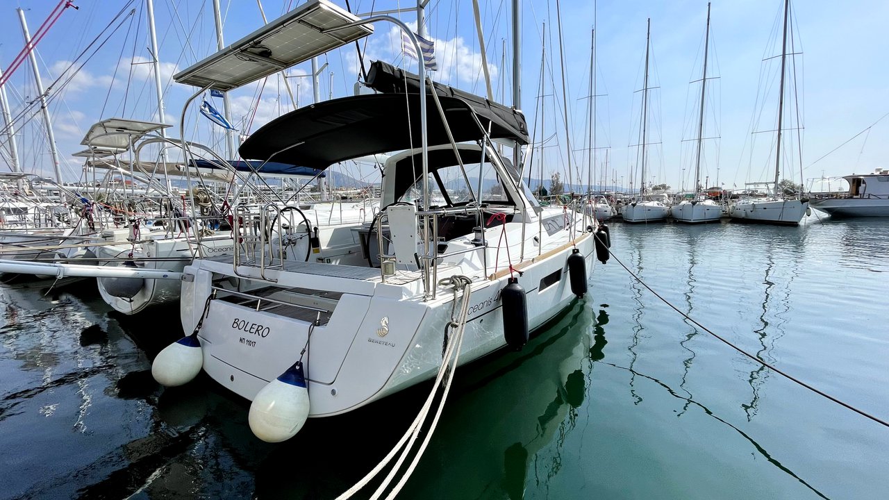 Photo #3 - Oceanis 41 (Bolero) en Athènes - 44168