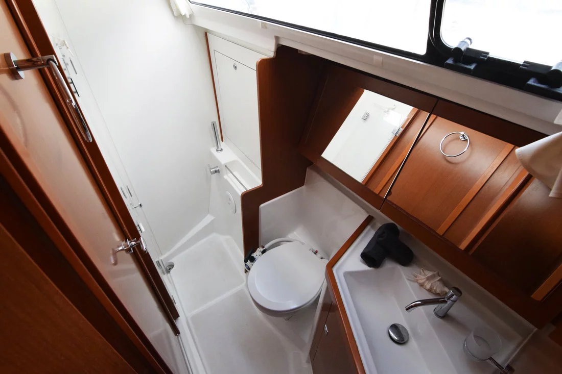 Oceanis 41 (Bolero)  - 12