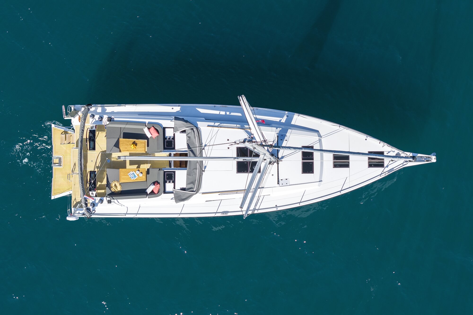 Hanse 510 - 4 + 1 cab. — photo 31