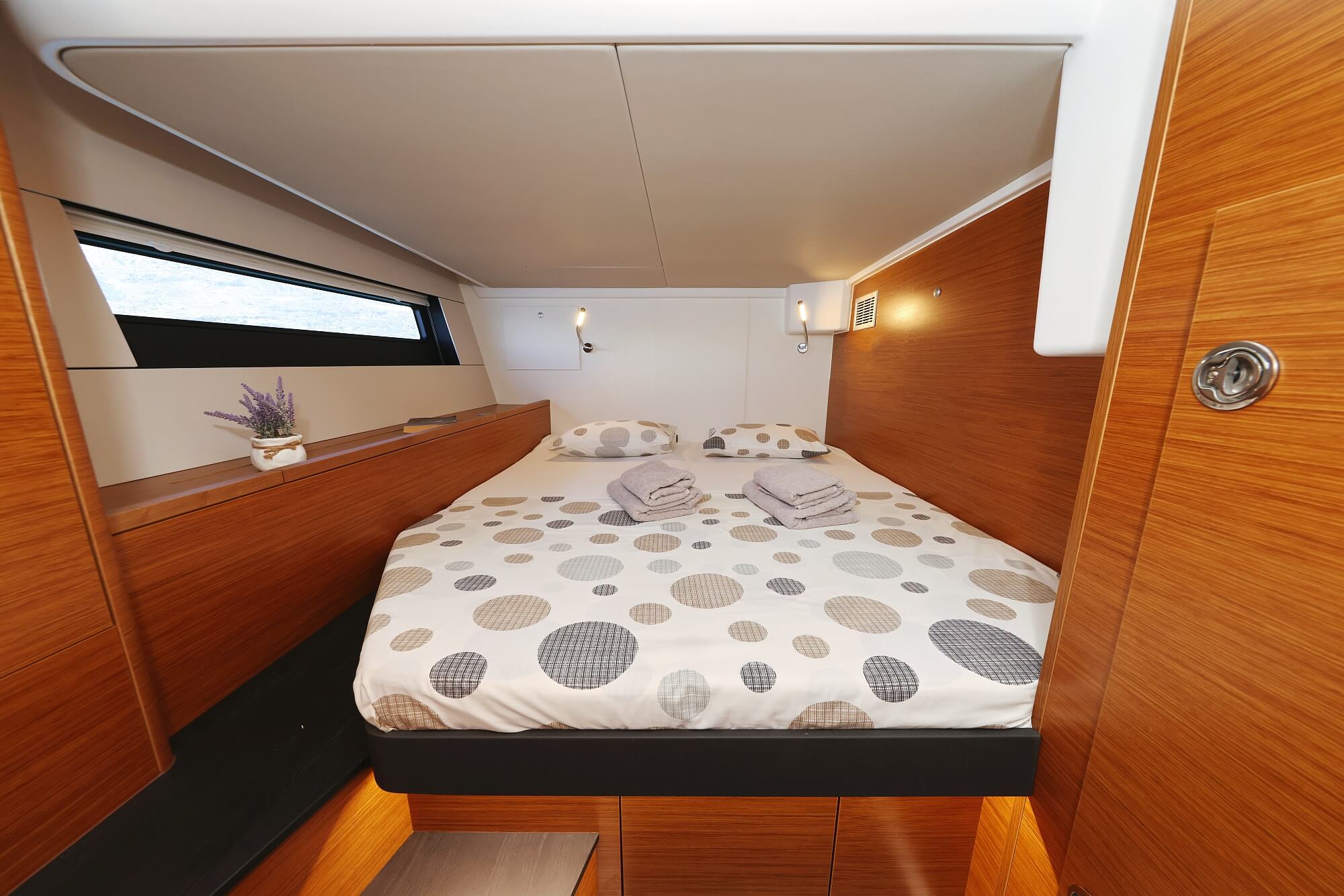 Hanse 510 - 4 + 1 cab. — photo 15