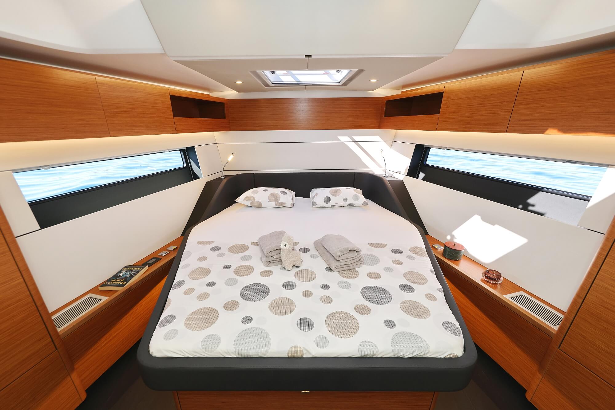 Hanse 510 - 4 + 1 cab. — photo 21