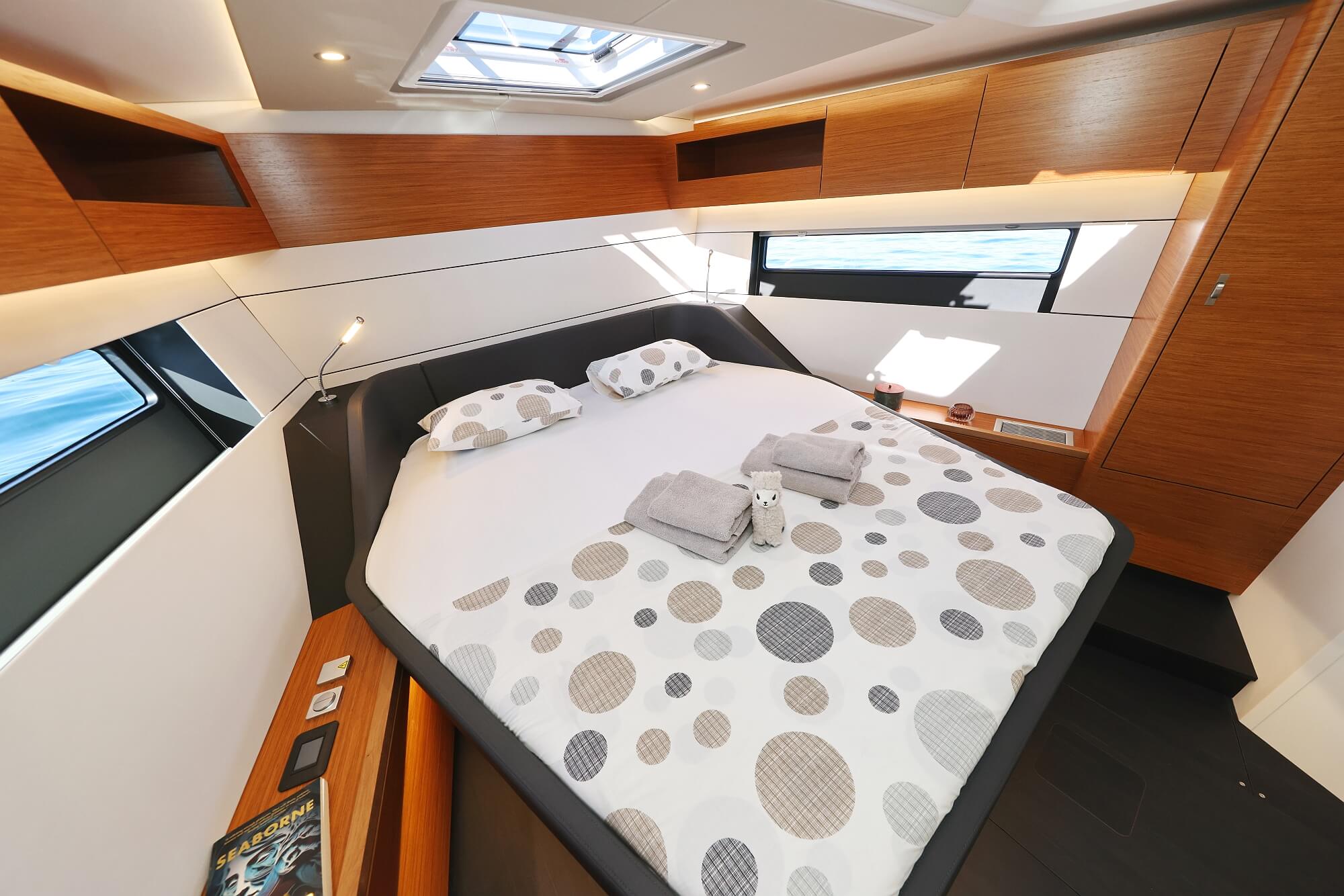 Hanse 510 - 4 + 1 cab. — photo 22