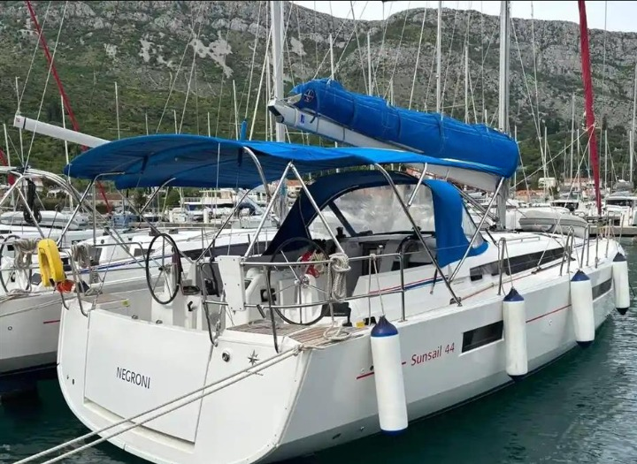 Photo #3 - Sun Odyssey 440 (Negroni) in Athen - 63913