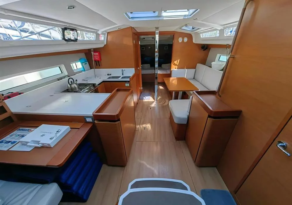 Sun Odyssey 440 (Negroni)  - 4