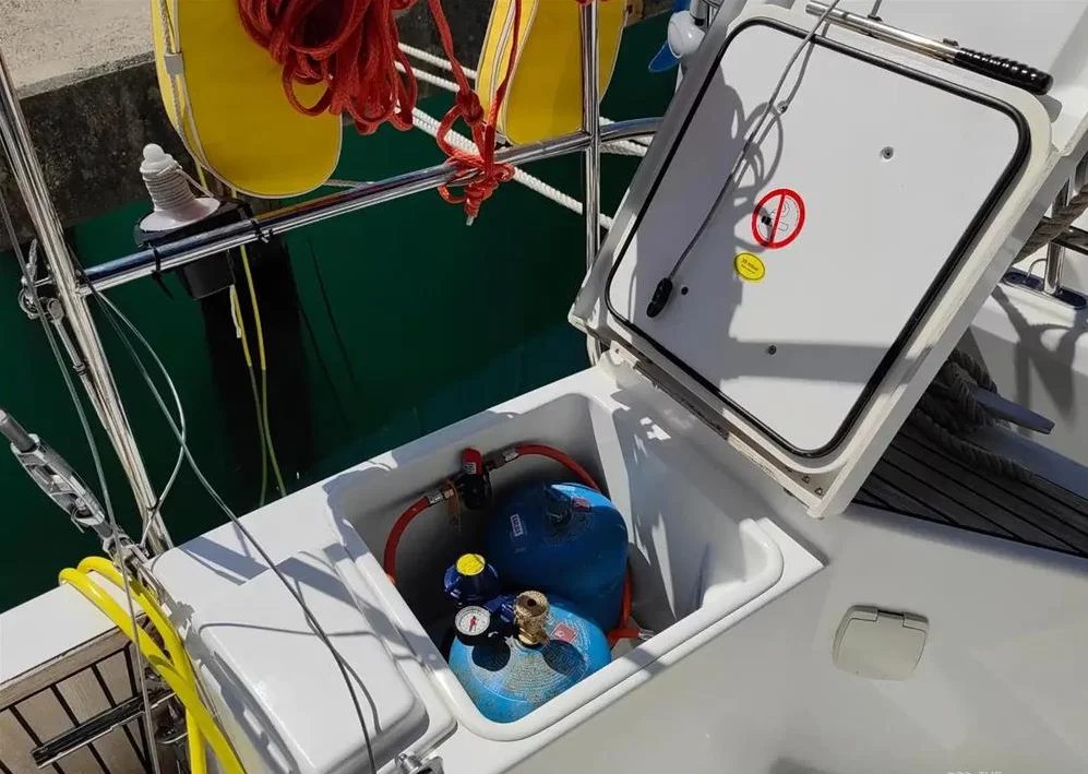 Sun Odyssey 440 (Negroni)  - 21