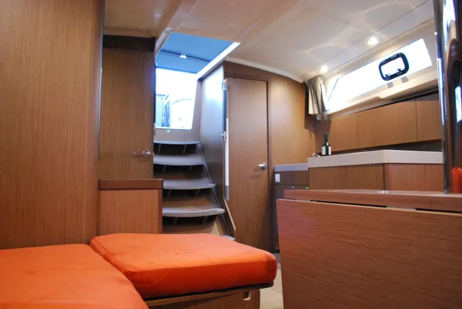 Oceanis 41.1 — photo 10