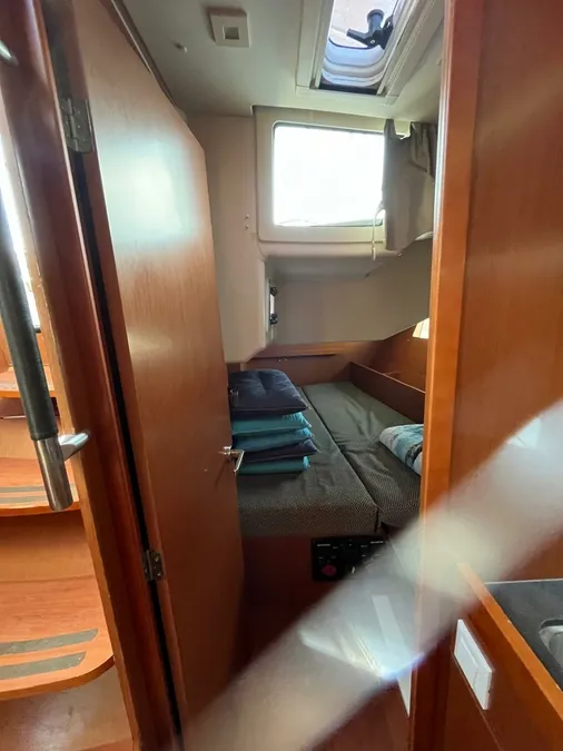 Oceanis 41.1 — photo 10