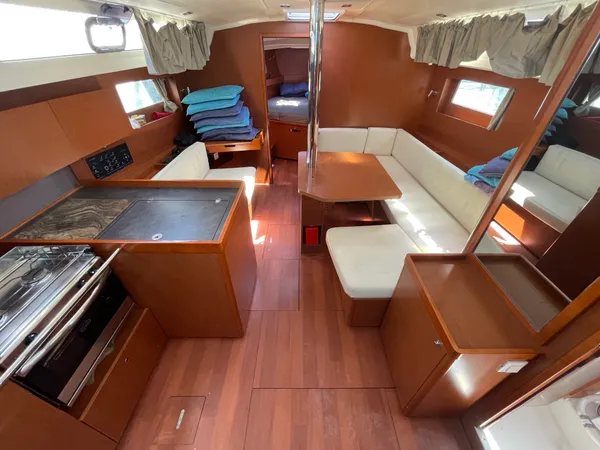 Oceanis 41.1 — photo 23