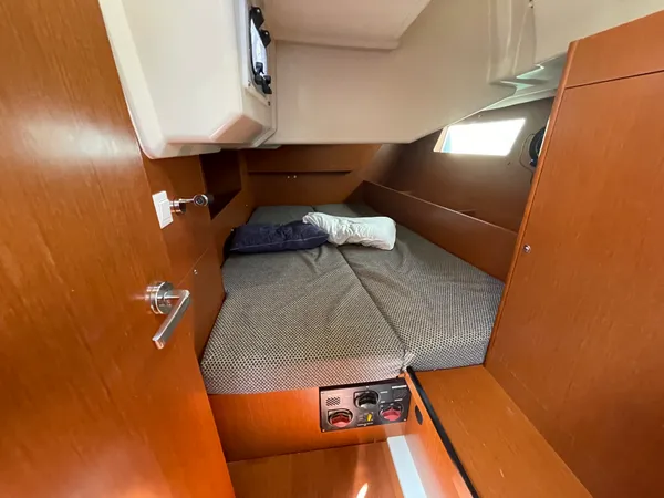 Oceanis 41.1 — photo 27